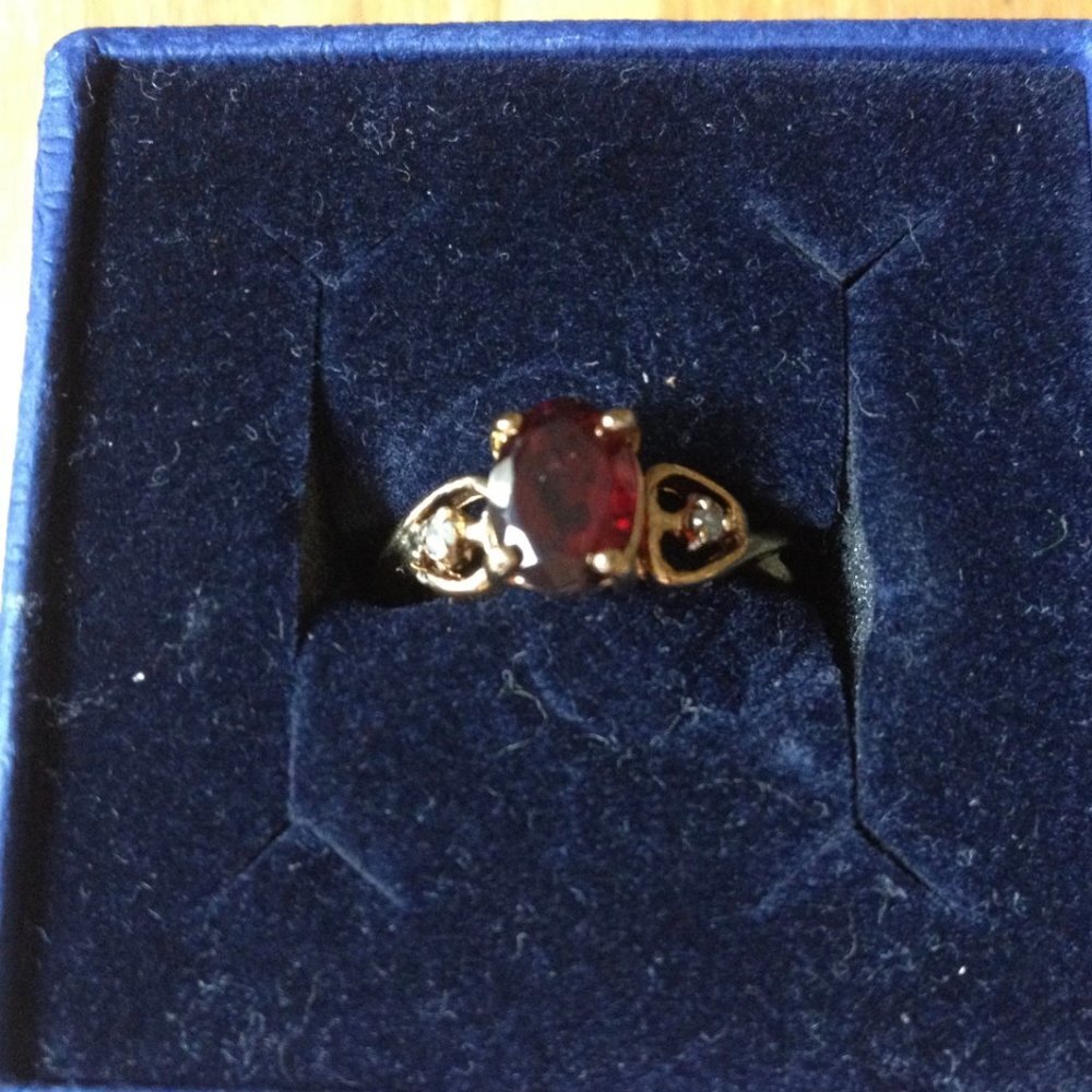 14K HGE three stone ring